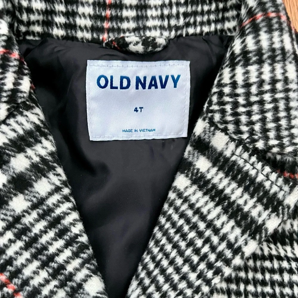Old Navy chic pea